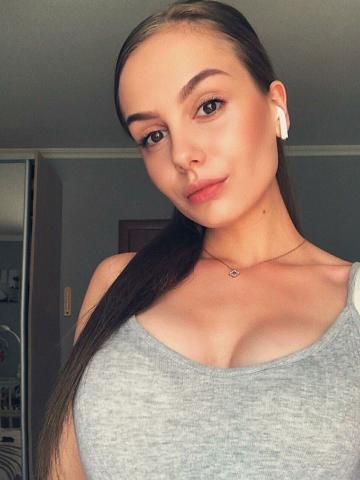 Николь